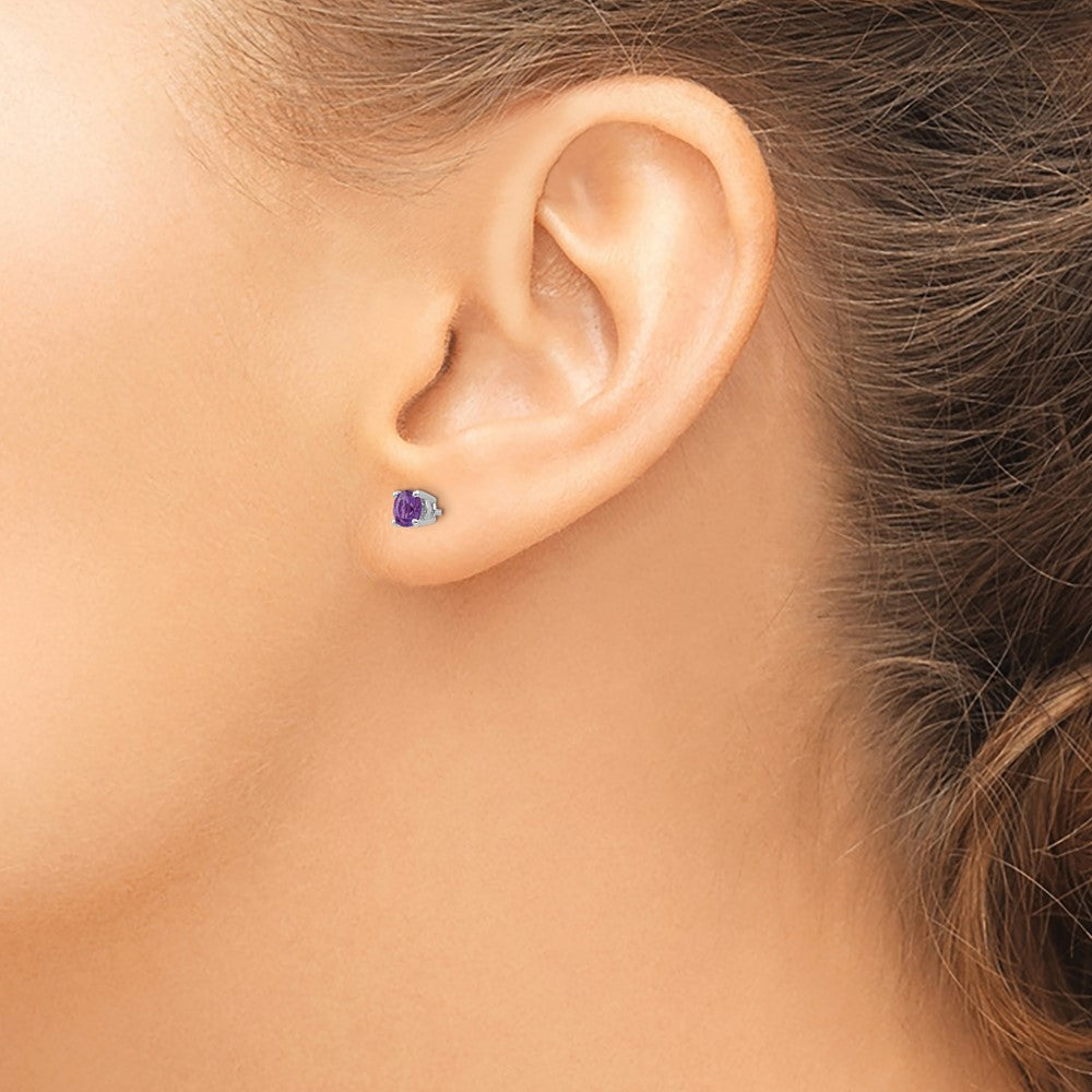 14k White Gold 4mm Round Amethyst Post Earrings