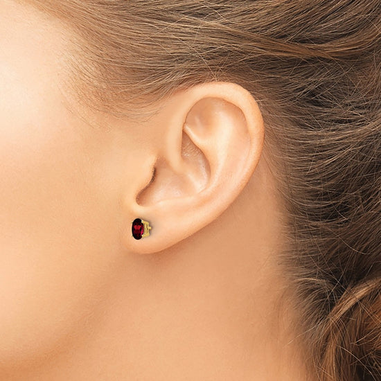 14k 6x4mm Oval Garnet Post Earrings