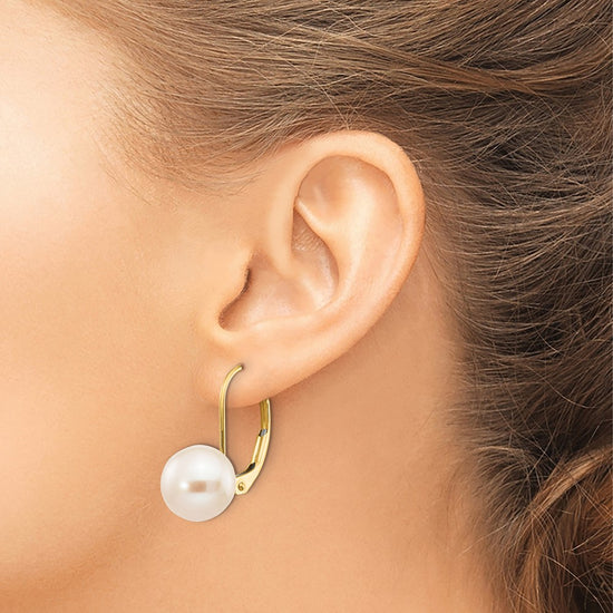 Fresh Water Cultured Round Pearl Leverback Earrings
