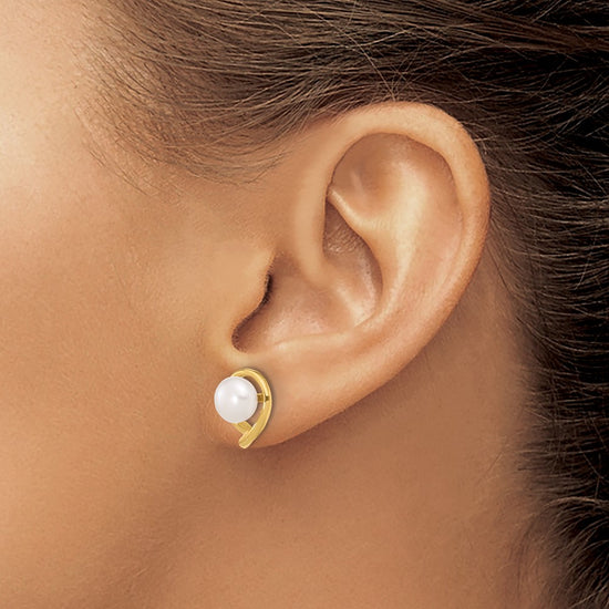 14K 7-8mm Button White Freshwater Cultured Pearl Post Earrings