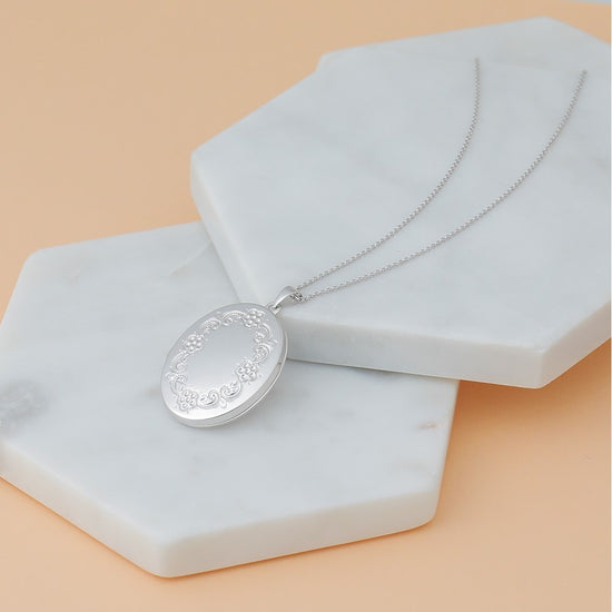 14K White Gold 18 inch .95mm Diamond-cut Cable with Lobster Clasp Chain
