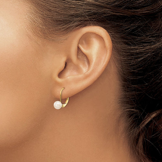 Round Freshwater Cultured Pearl Leverback Earrings