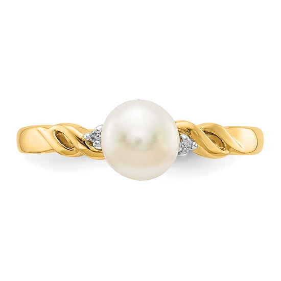 Gold Diamond and Pearl Ring