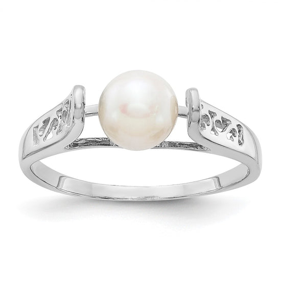 Gold Polished Freshwater Pearls Rings