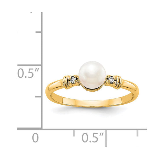 Gold Polished Freshwater Pearl and Diamond Rings