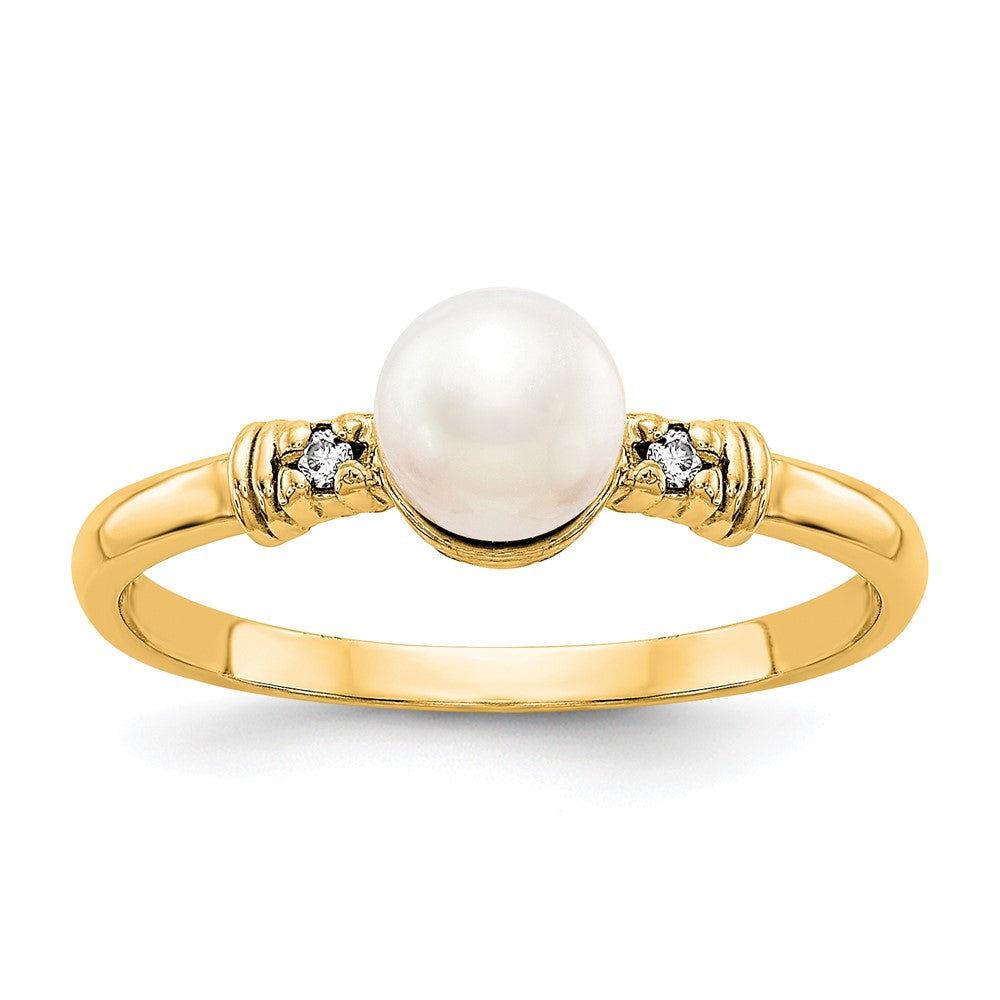 Gold Polished Freshwater Pearl and Diamond Rings