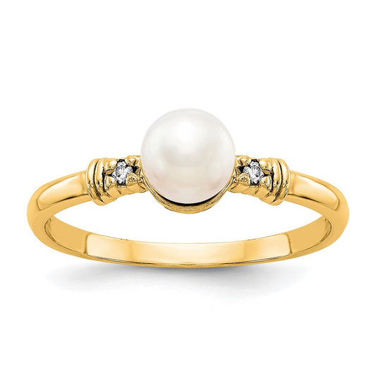 Gold Polished Freshwater Pearl and Diamond Rings