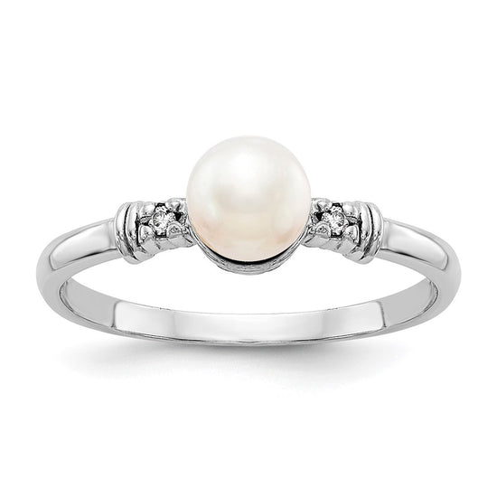 Gold Polished Freshwater Pearl and Diamond Rings