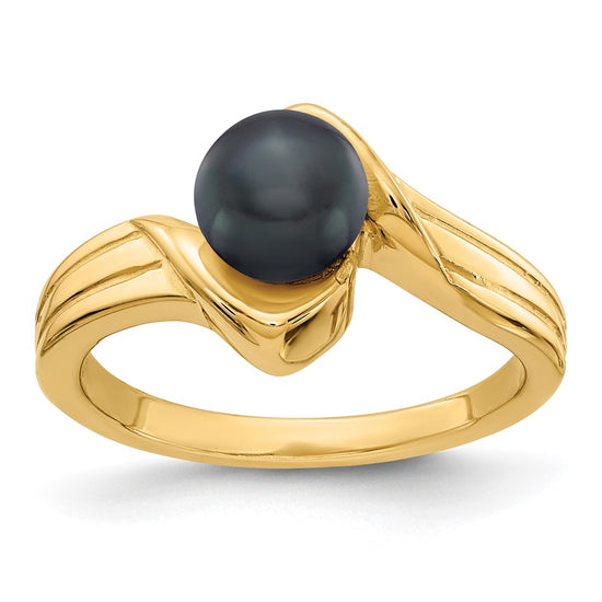 Gold Polished Freshwater Pearl Rings