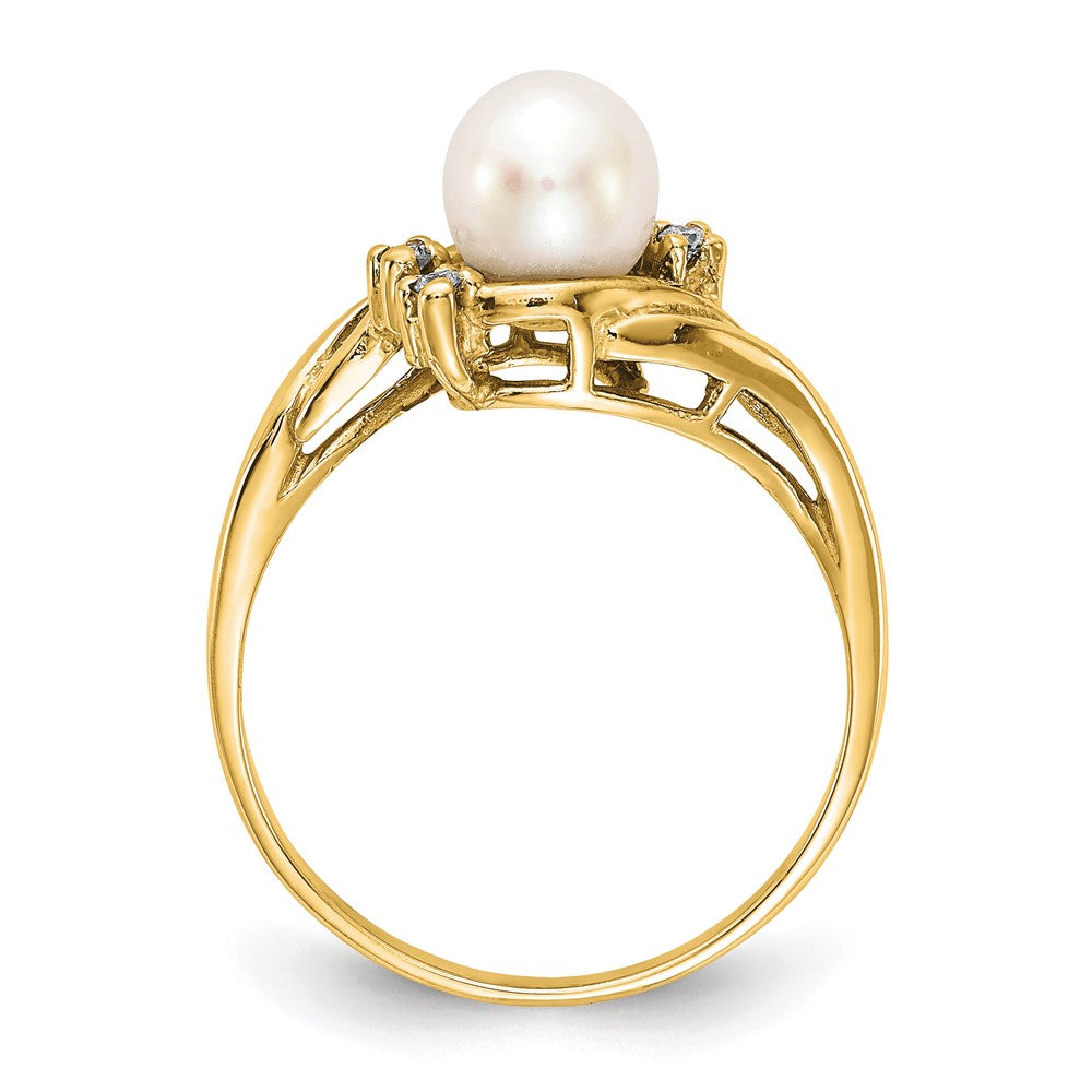 Gold Polished Freshwater Pearl and Diamond Rings