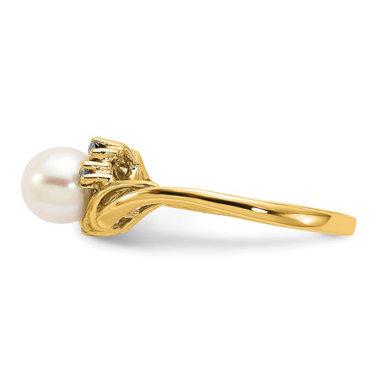 Gold Polished Freshwater Pearl and Diamond Rings