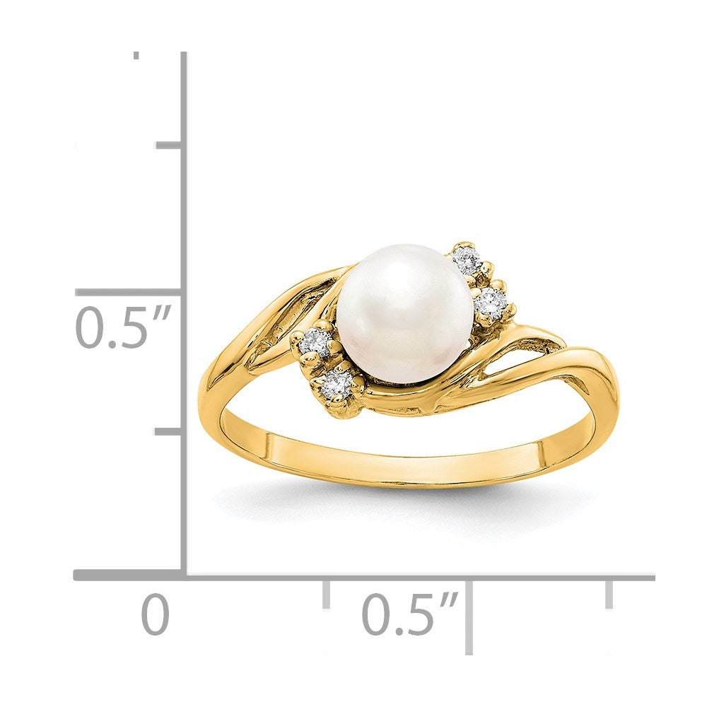Gold Polished Freshwater Pearl and Diamond Rings