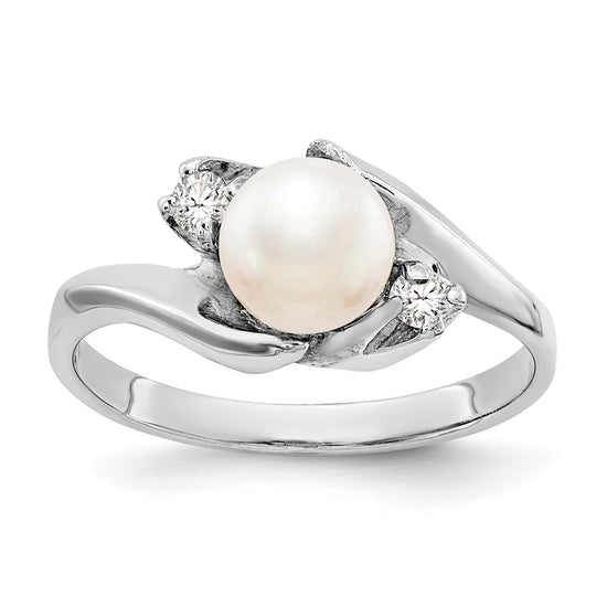 Gold Freshwater Cultured Pearl and Diamond Rings