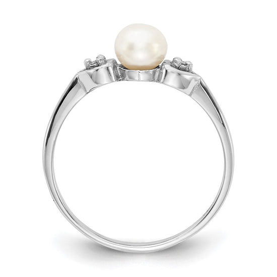 Gold Polished Freshwater Pearl and Diamond Rings