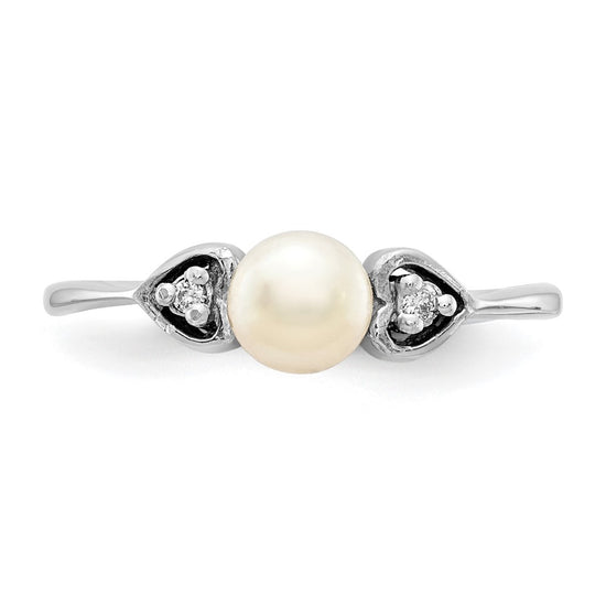 Gold Polished Freshwater Pearl and Diamond Rings