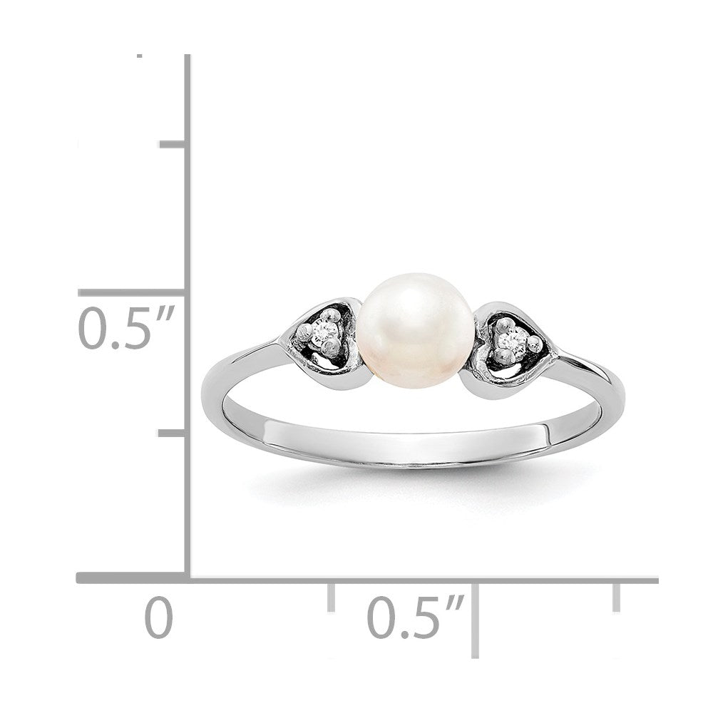 Gold Polished Freshwater Pearl and Diamond Rings