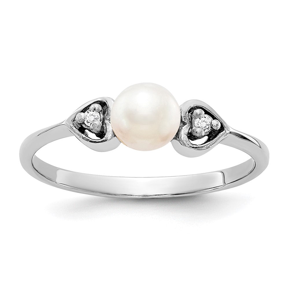 Gold Polished Freshwater Pearl and Diamond Rings