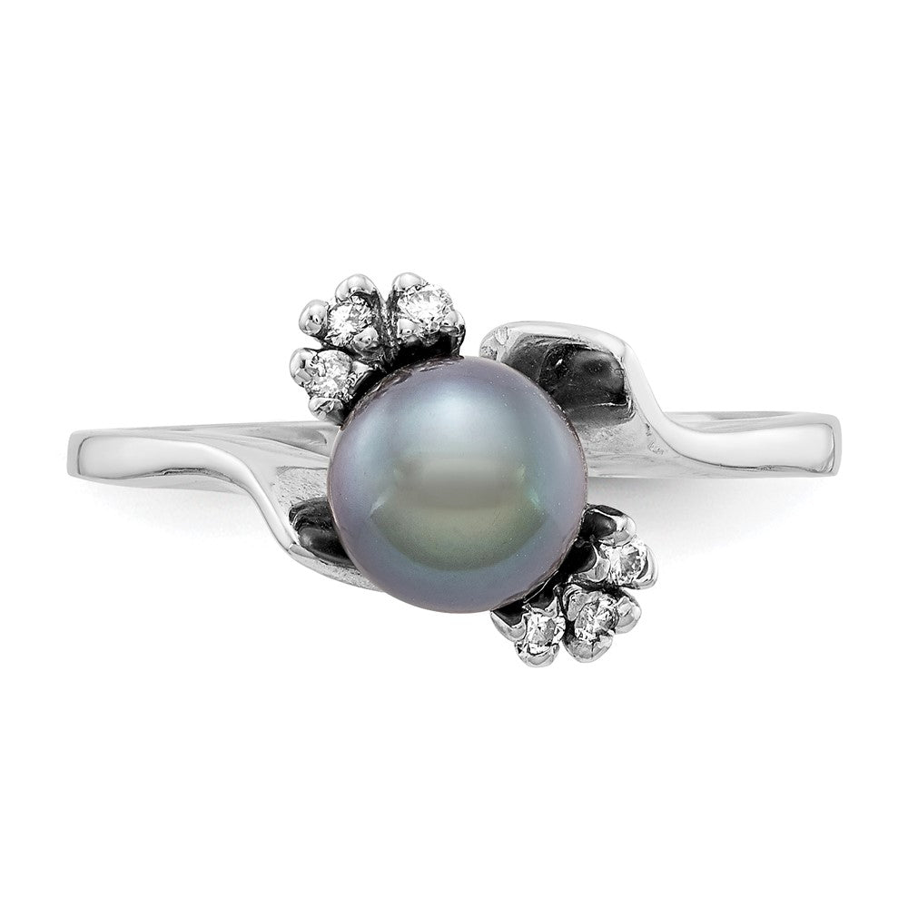 Gold Polished Freshwater Pearl and Diamond Rings