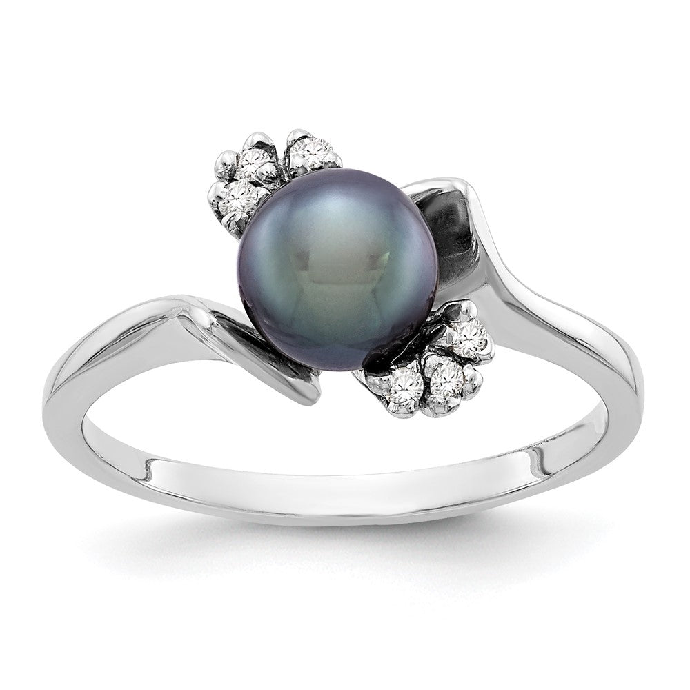 Gold Polished Freshwater Pearl and Diamond Rings