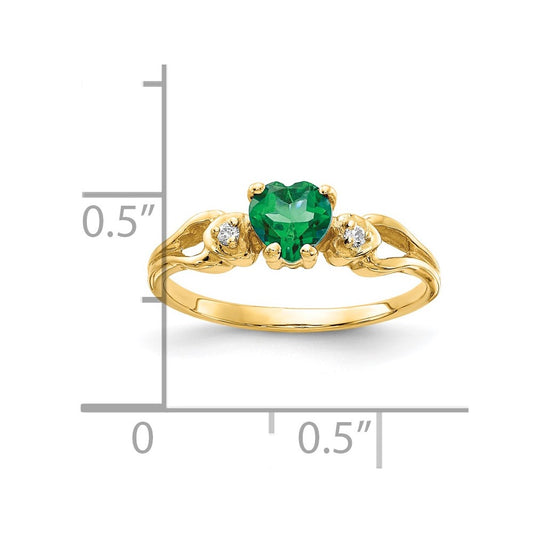 5mm Heart Gemstone & Diamond rings — Green Emerald