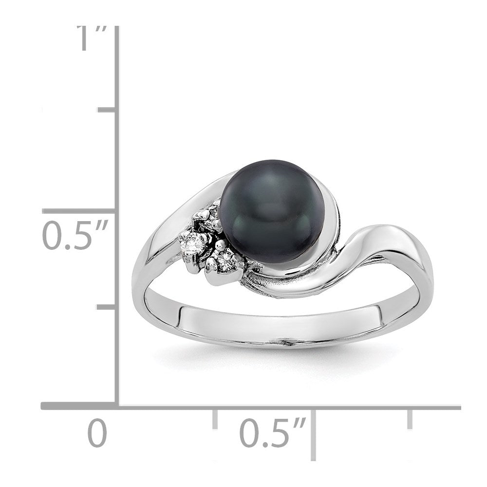 Gold Polished Freshwater Pearl and Diamond Rings