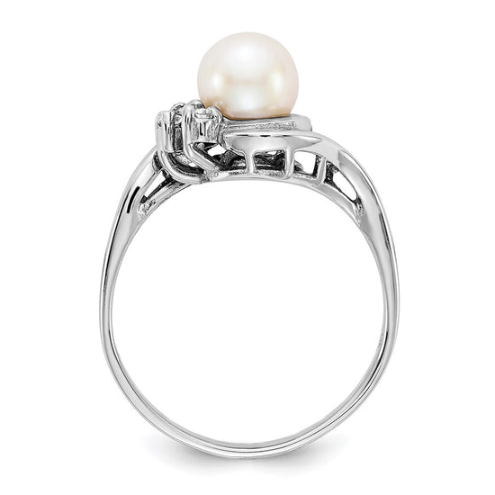 Gold Polished Freshwater Pearl and Diamond Rings