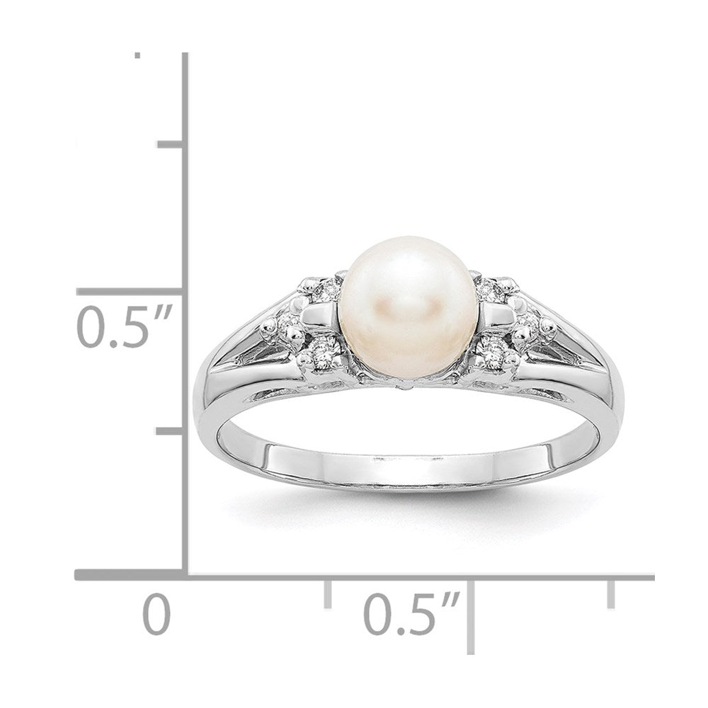 Gold Freshwater Cultured Pearl and Diamond Rings