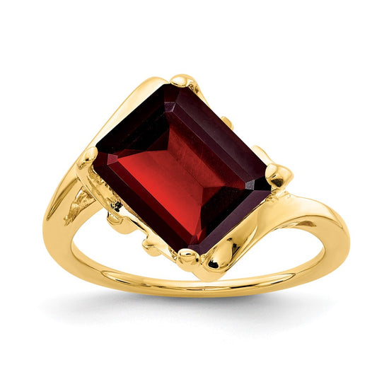 Emerald Cut Gemstone Rings